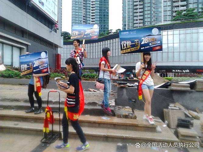 優雅姿態，品牌靈魂——禮儀模特如何以儀態傳遞品牌精神